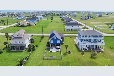 18115 Shaman Drive, Galveston, TX 77554 - Photo 30