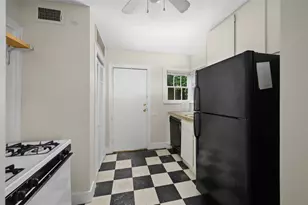 1955 Lexington St, Houston, TX 77098 - Photo 10