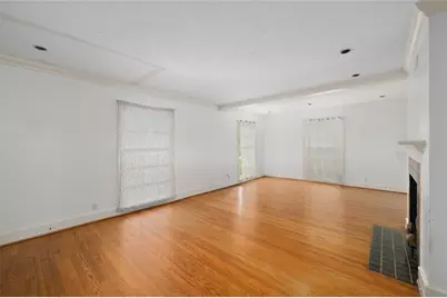 1955 Lexington Street, Houston, TX 77098 - Photo 2