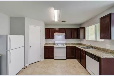 2106 Bishop Hollow Lane, Rosenberg, TX 77471 - Photo 12