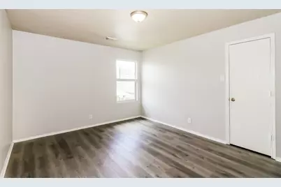 19710 Rocky Shores Drive, Tomball, TX 77375 - Photo 14