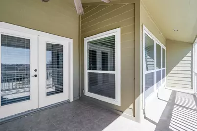 30 April Point Drive S, Conroe, TX 77356 - Photo 22