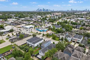 827 W 19th Street and 829 W 19th St, Houston, TX 77008 - Photo 24