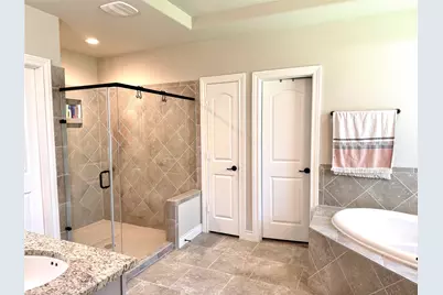 11222 Quiet Lake Drive Drive, Conroe, TX 77304 - Photo 14