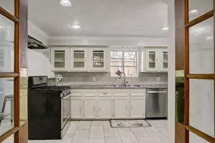 5303 Tallow Ln, Houston, TX 77021 - Photo 20