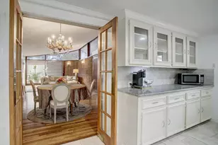 5303 Tallow Ln, Houston, TX 77021 - Photo 8
