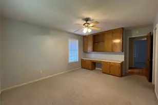 1304 Allison St, Brenham, TX 77833 - Photo 14