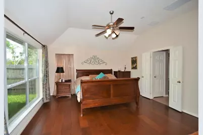 3718 Tumbling Falls Drive, Manvel, TX 77578 - Photo 16