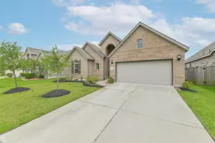 9418 Thornbluff Crk Ct, Houston, TX 77365 - Photo 2