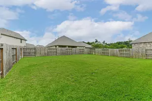 9418 Thornbluff Crk Ct, Houston, TX 77365 - Photo 38