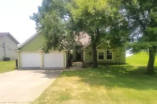 231 Memphis Bell, Trinity, TX 75862 - Photo 14