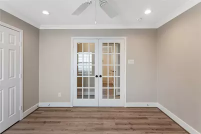 809 E 40th Street, Houston, TX 77022 - Photo 18