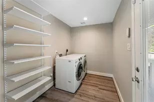 809 E 40th St, Houston, TX 77022 - Photo 24