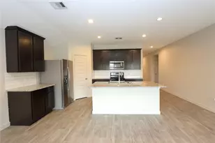 8215 Brahman Ln, Rosharon, TX 77583 - Photo 8