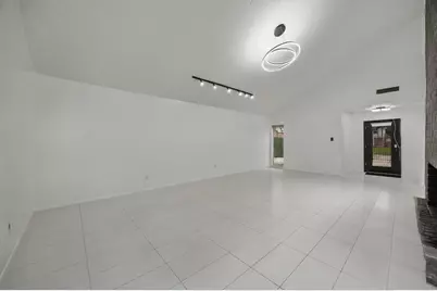11319 Olympia Drive, Houston, TX 77077 - Photo 14