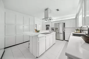 11319 Olympia Dr, Houston, TX 77077 - Photo 16
