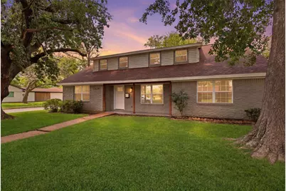 7826 Twin Hills Drive, Houston, TX 77071 - Photo 1
