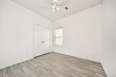 7980 Ethel Street #A/B, Houston, TX 77028 - Photo 34