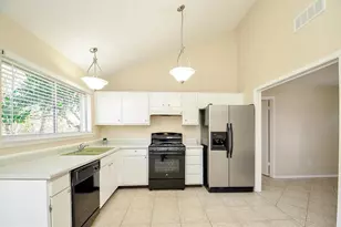 10119 Leawood, Houston, TX 77099 - Photo 10