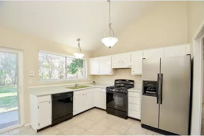 10119 Leawood, Houston, TX 77099 - Photo 6