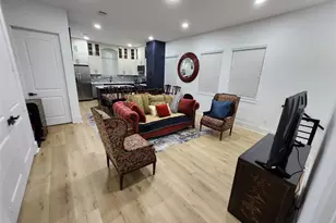 207 Carl St, Houston, TX 77009 - Photo 14