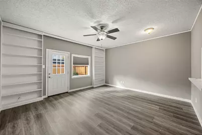 14719 Barryknoll Lane #52, Houston, TX 77079 - Photo 8