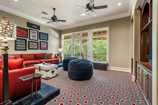 50 Patti Lynn Ln, Houston, TX 77024 - Photo 32
