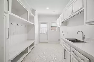 4614 Spruce St, Bellaire, TX 77401 - Photo 10