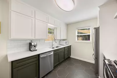 1962 Norcrest Drive, Houston, TX 77055 - Photo 8