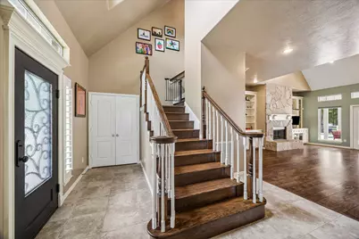 9064 Grand Lake Estates Drive, Montgomery, TX 77316 - Photo 8