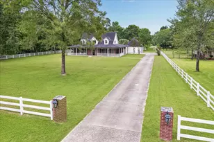 9064 Grand Lake Estates Dr, Montgomery, TX 77316 - Photo 42