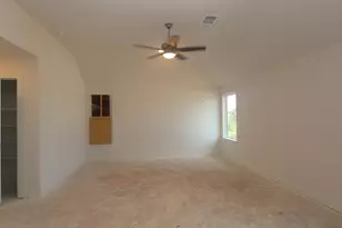 220 Hazy Pnes Ln, Willis, TX 77378 - Photo 8