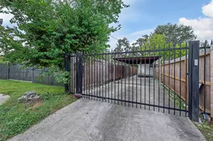 910 Judiway St, Houston, TX 77018 - Photo 28