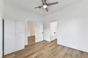 1616 38th St, Galveston, TX 77550 - Photo 18