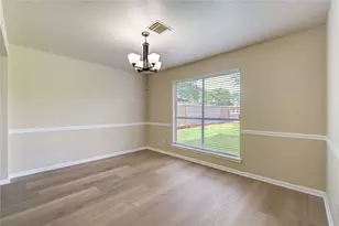 138 W New Meadows Dr, Sugar Land, TX 77479 - Photo 8