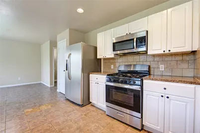 138 W New Meadows Drive, Sugar Land, TX 77479 - Photo 12