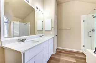 138 W New Meadows Dr, Sugar Land, TX 77479 - Photo 38
