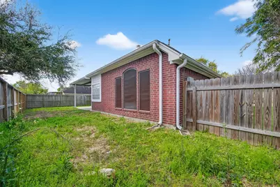 8102 Blue Jay Street, Baytown, TX 77523 - Photo 46