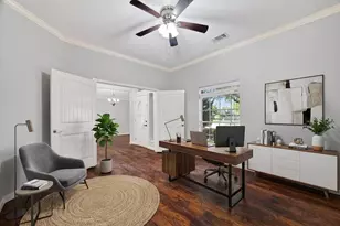 8102 Blue Jay St, Baytown, TX 77523 - Photo 10