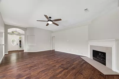 8102 Blue Jay Street, Baytown, TX 77523 - Photo 24