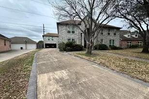 9303 Bent Spur Ln, Houston, TX 77064 - Photo 2