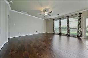 139 Sweet Leaf Grove Ln, Conroe, TX 77384 - Photo 4