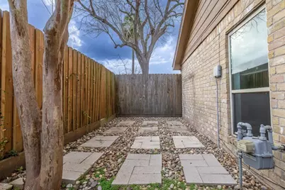 14131 Hillvale Drive, Houston, TX 77077 - Photo 26