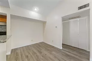 9221 Imogene St, Houston, TX 77036 - Photo 12