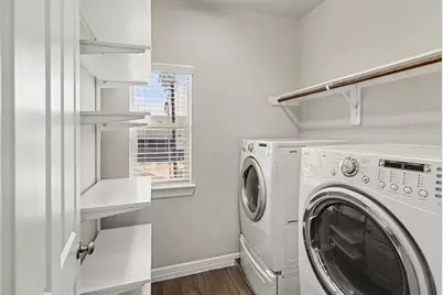 1506 Peyton Oaks Place, Houston, TX 77043 - Photo 26