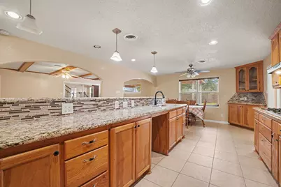 1710 Oaks Drive, Pasadena, TX 77502 - Photo 10