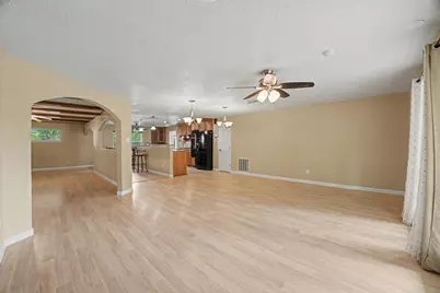 1710 Oaks Drive, Pasadena, TX 77502 - Photo 8