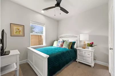 2323 Warhol Way, Houston, TX 77091 - Photo 8