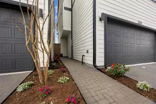 2323 Warhol Wy, Houston, TX 77091 - Photo 2