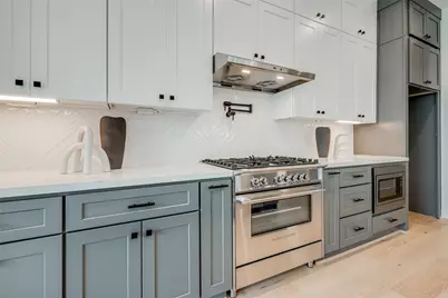 902 E 25th Street, Houston, TX 77009 - Photo 24